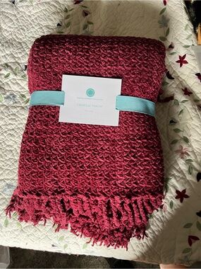 Martha Stewart Burgundy Chenille Throw Blanket, Vintage